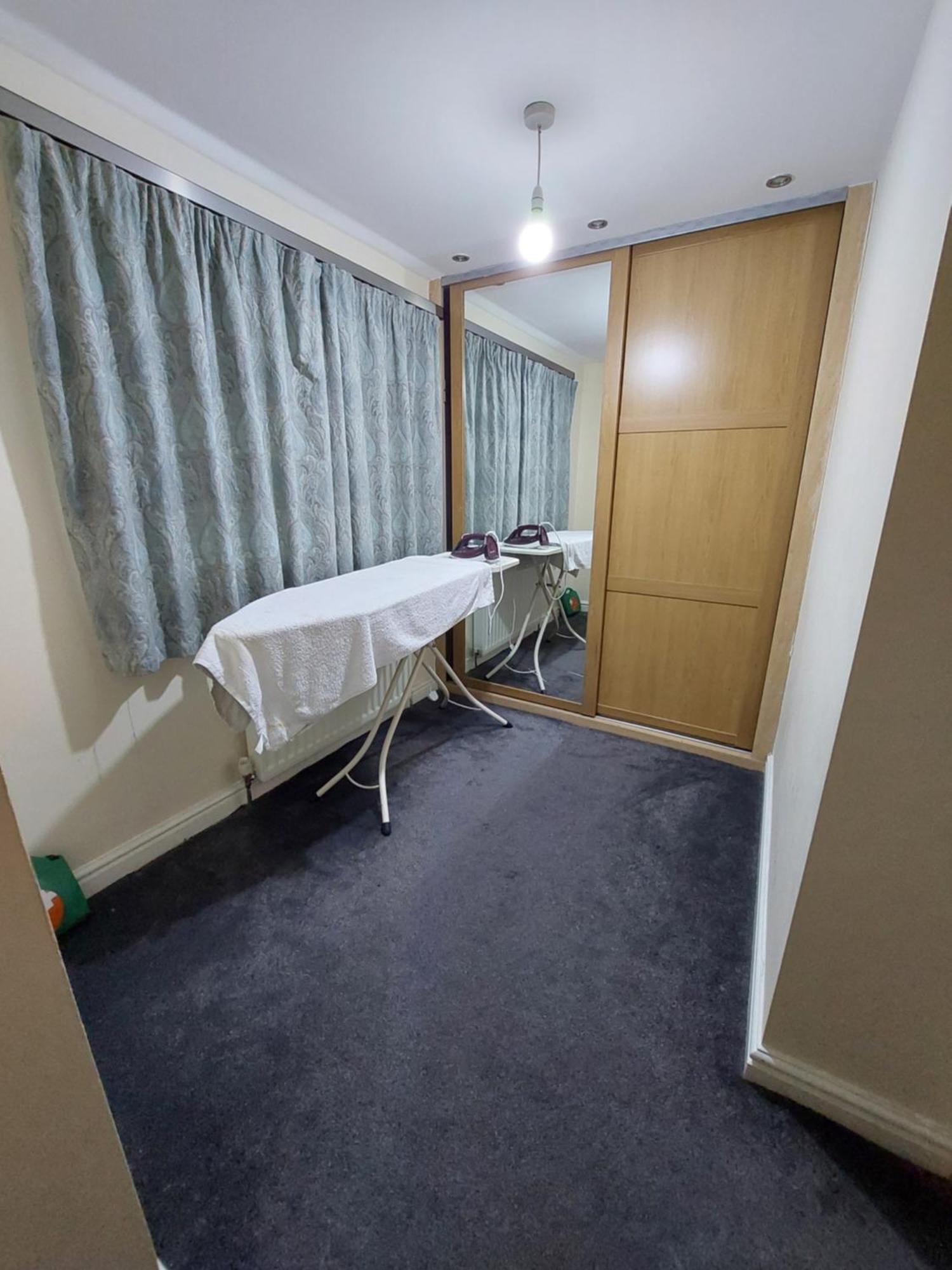 Dobcross Close Apartment แมนเชสเตอร์ ภายนอก รูปภาพ